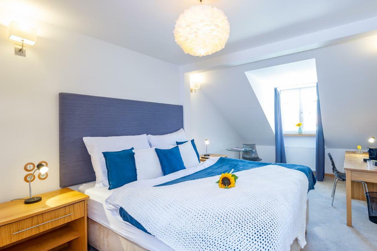 The Rooms Ceske Budejovice Esterno foto