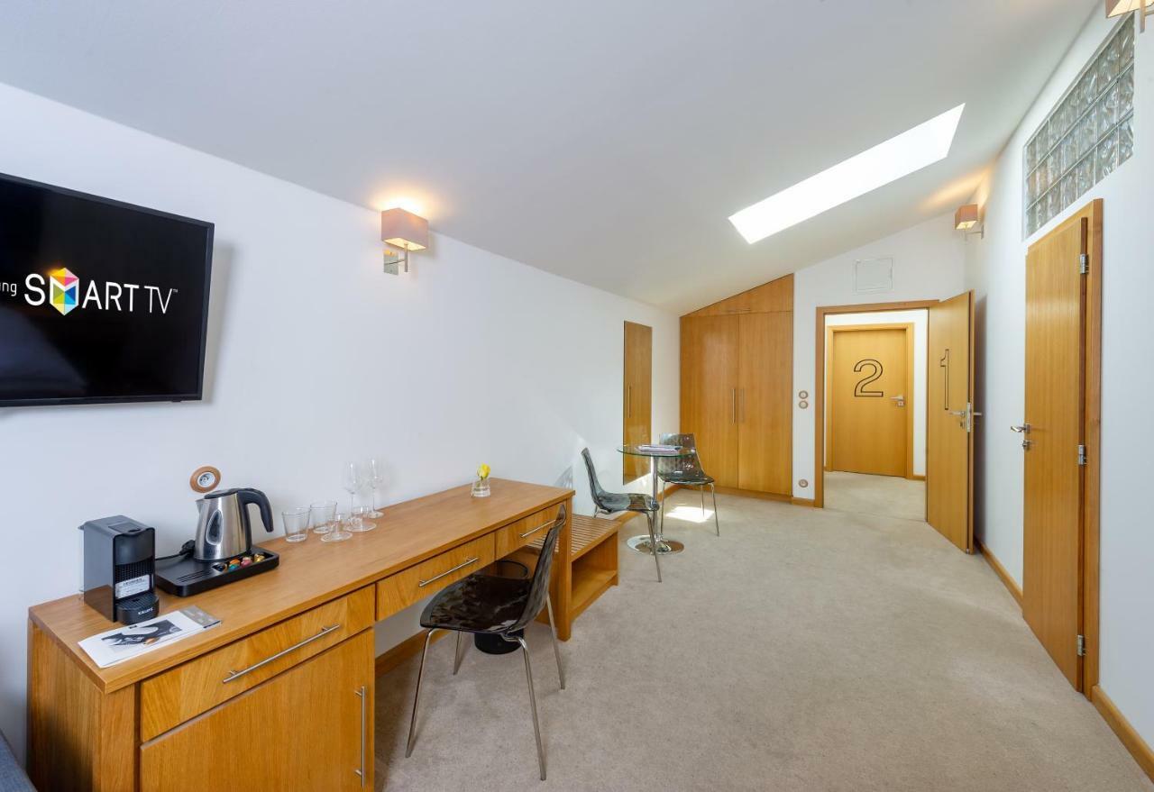 The Rooms Ceske Budejovice Esterno foto